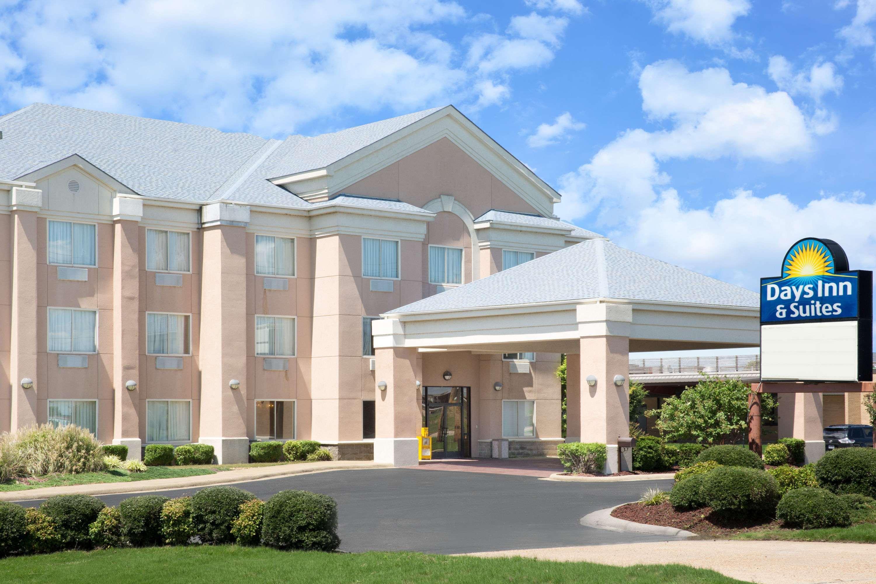 Days Inn & Suites By Wyndham Pocahontas Kültér fotó