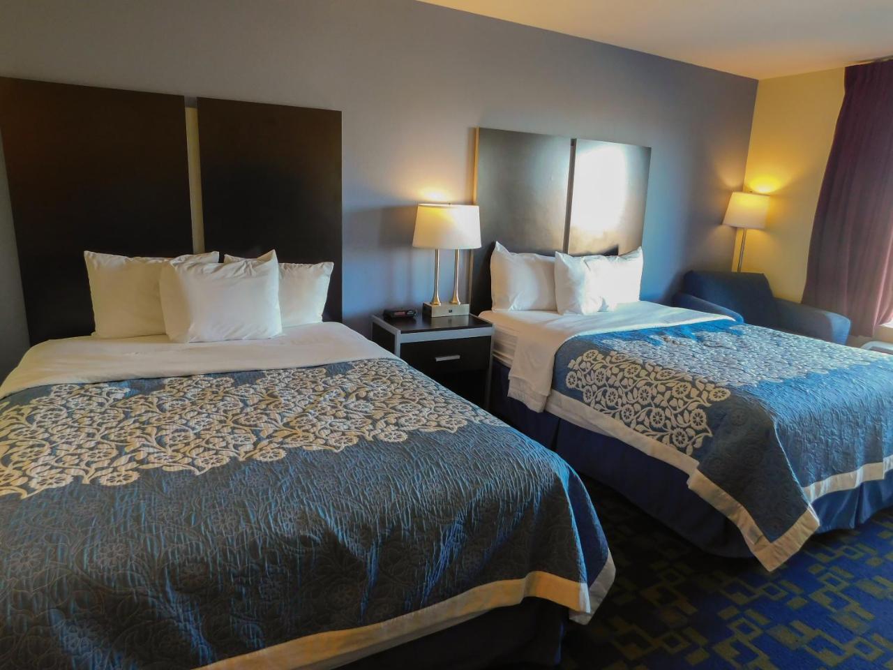 Days Inn & Suites By Wyndham Pocahontas Kültér fotó