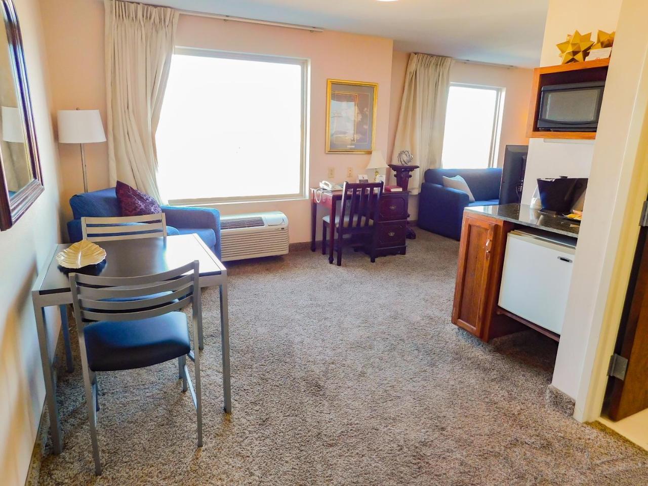 Days Inn & Suites By Wyndham Pocahontas Kültér fotó