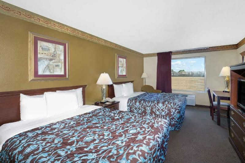 Days Inn & Suites By Wyndham Pocahontas Kültér fotó